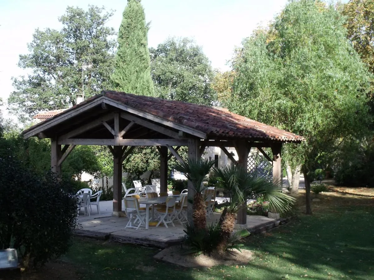 Domaine du Bigourdan - Chambres d'Hôtes Valence-sur-Baïse 0*,